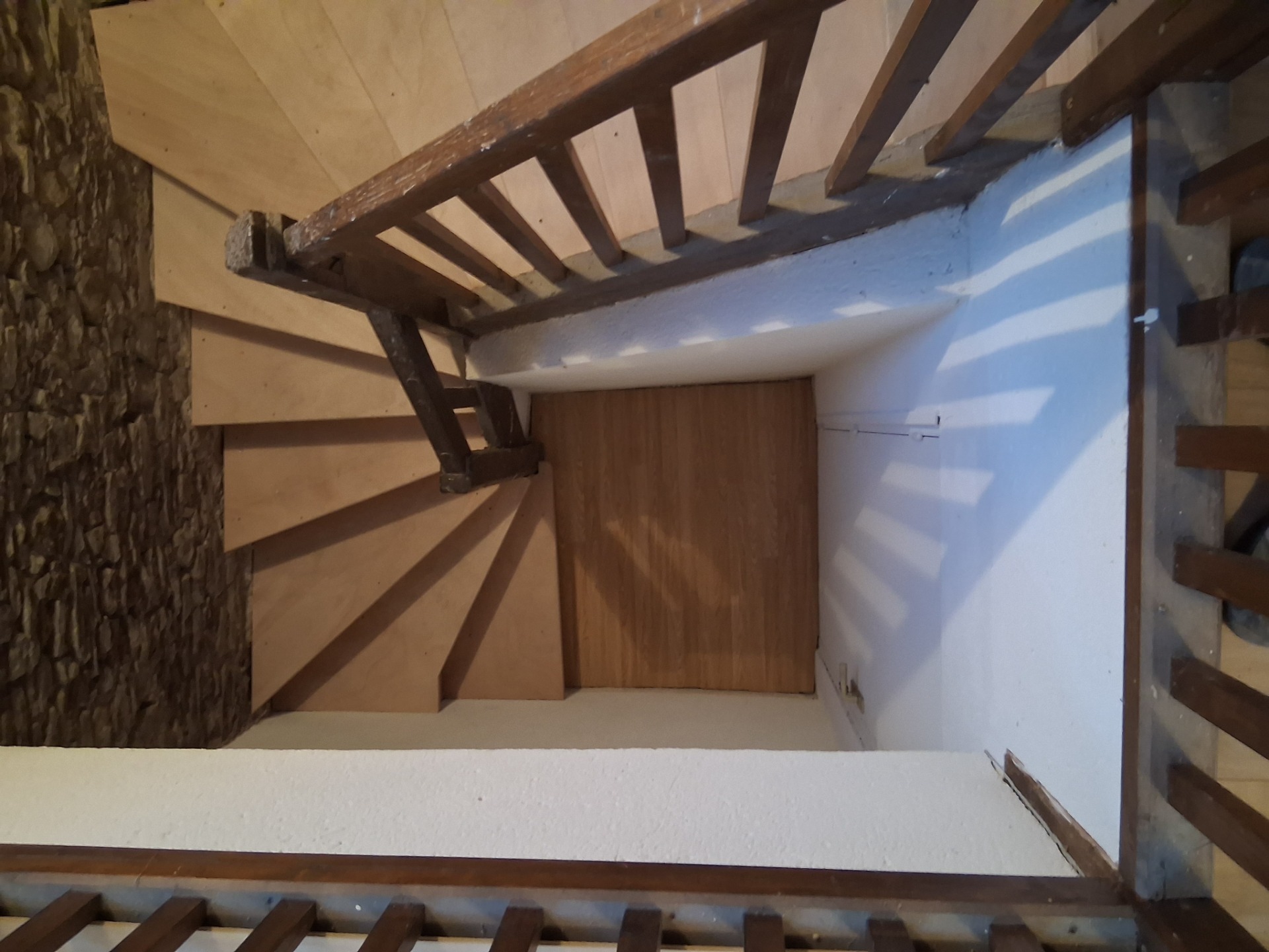 Reprise et restauration d'escalier "Chalonnes sur Loire