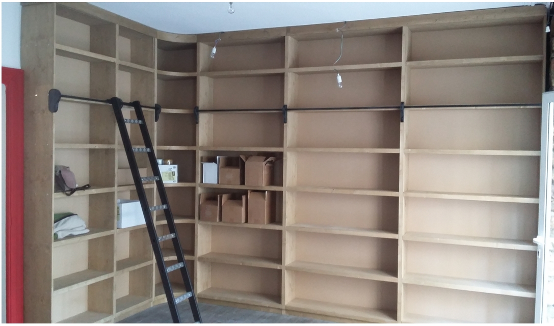 Bibliothèque à vin "Aquoiboniste" Nantes 